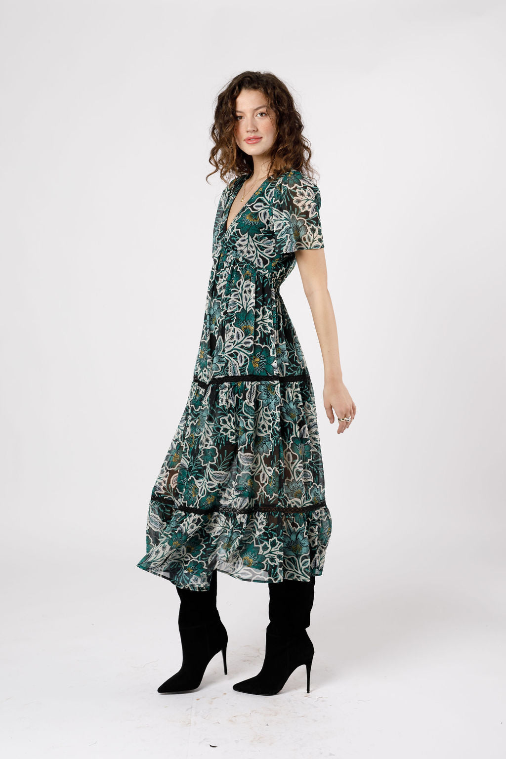 emerald green floral midi dress All The Love Emerald Green Floral Satin Midi Dress, X-Large - The Mint Julep Boutique